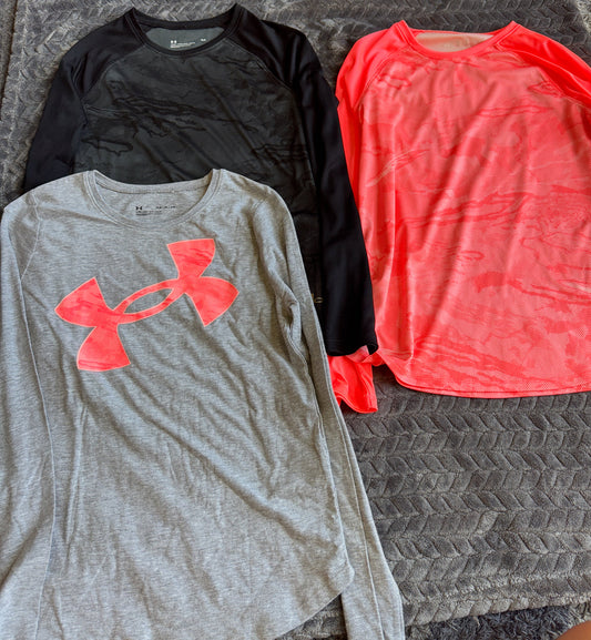 #74- Under Armour long sleeve bundle 10/12