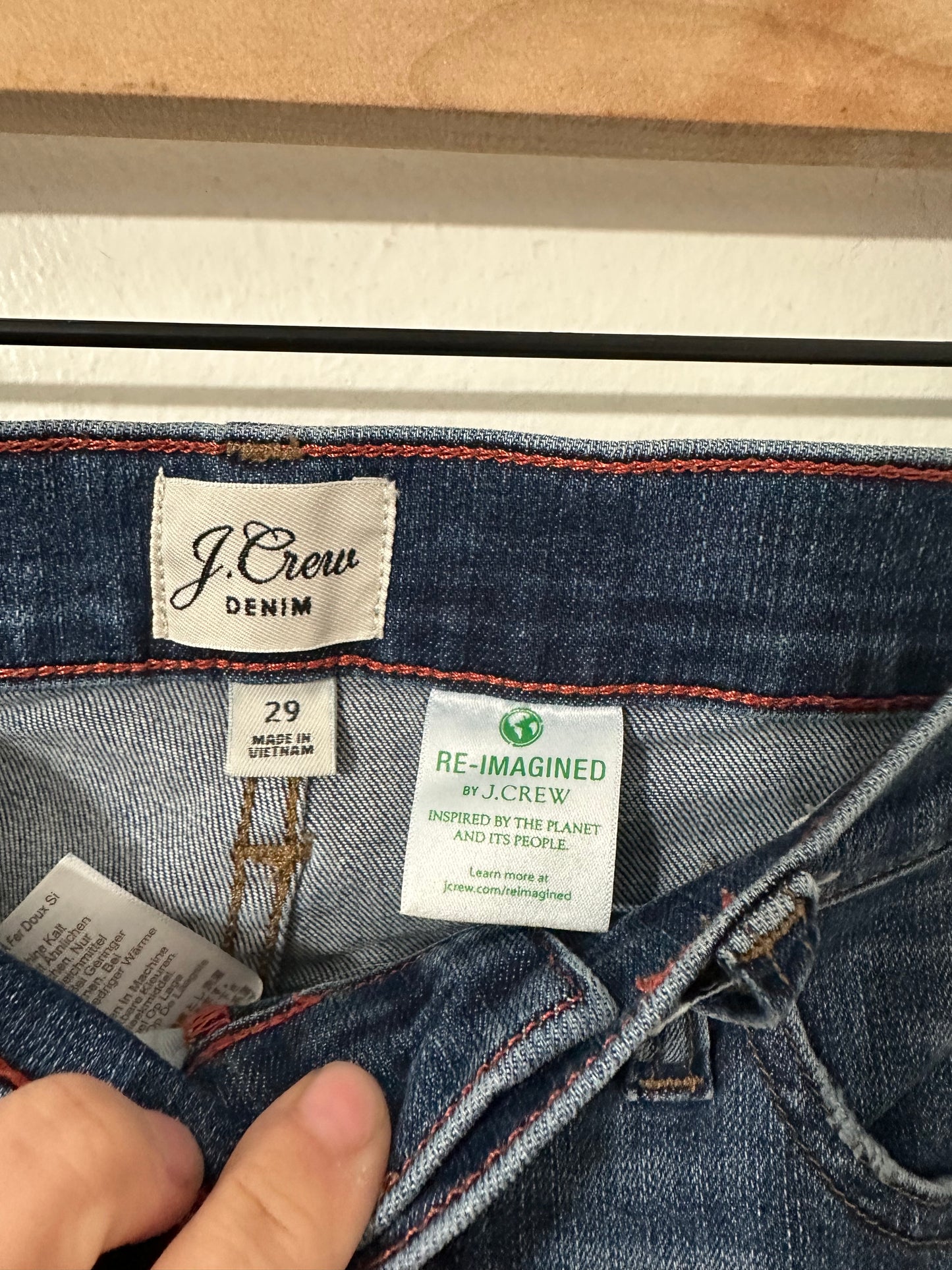 #111 J. Crew Denim 9” Vintage Straight Jean Women Pants Sz 29