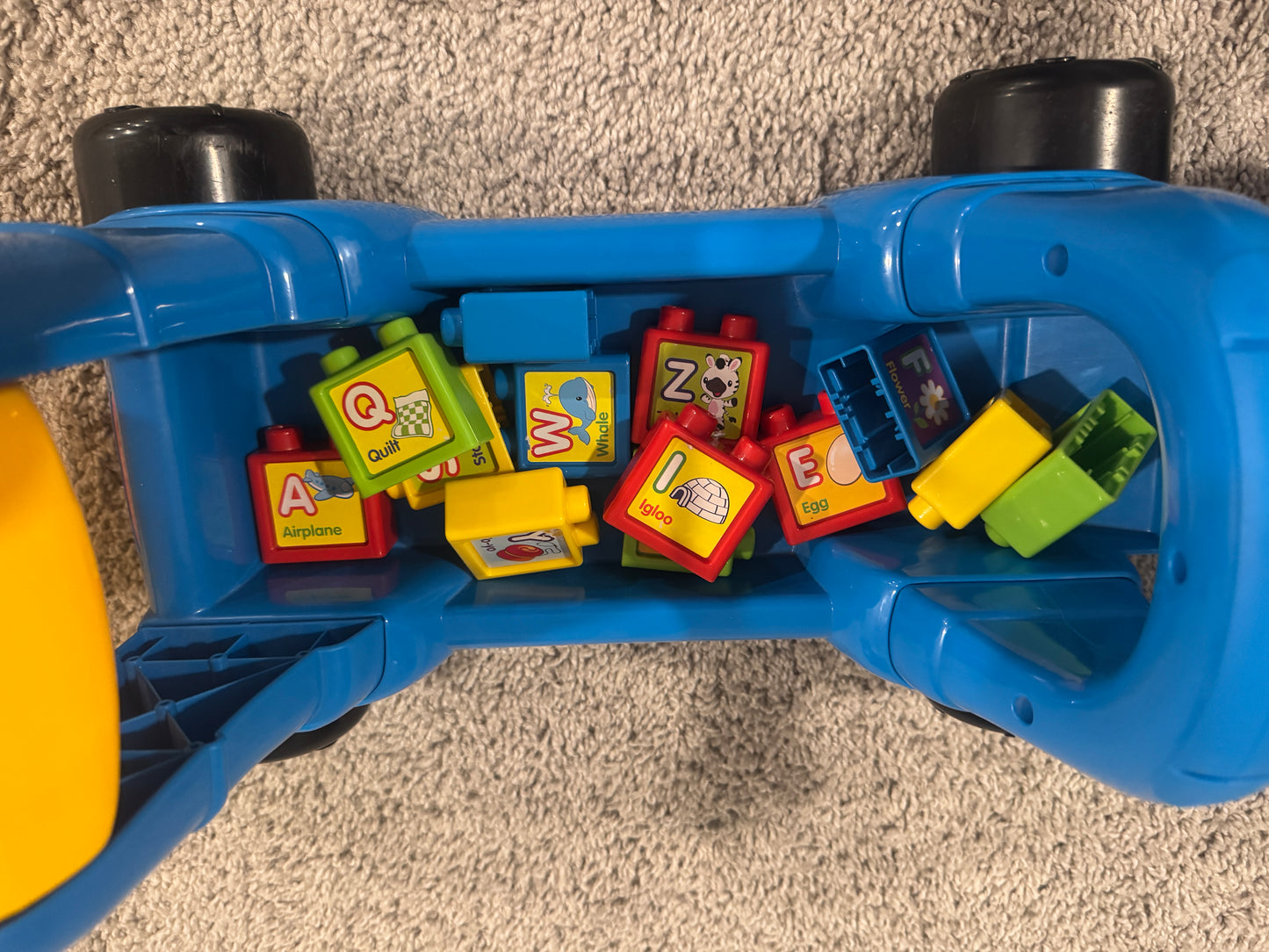 #187 VTech Sit to Stand Alphabet Riding Train