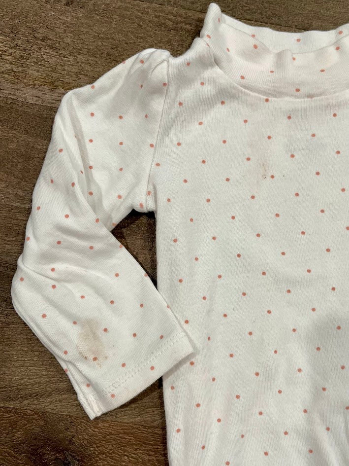 Seller #55 Carters 9 Month Girls Sun and Cloud 3 piece set