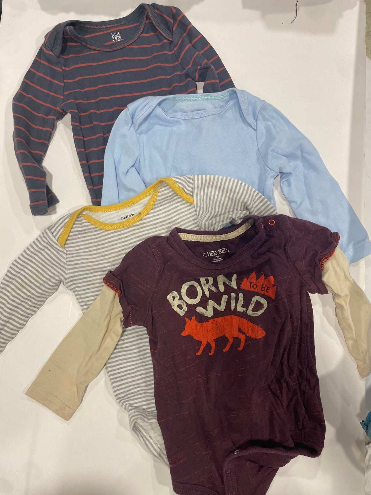 #83 9M Long sleeve Lot