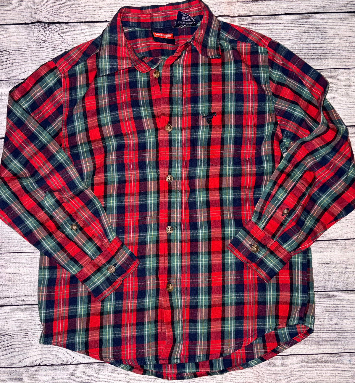 Seller 124 Wrangler Button Down 6/7 Youth Boy’s