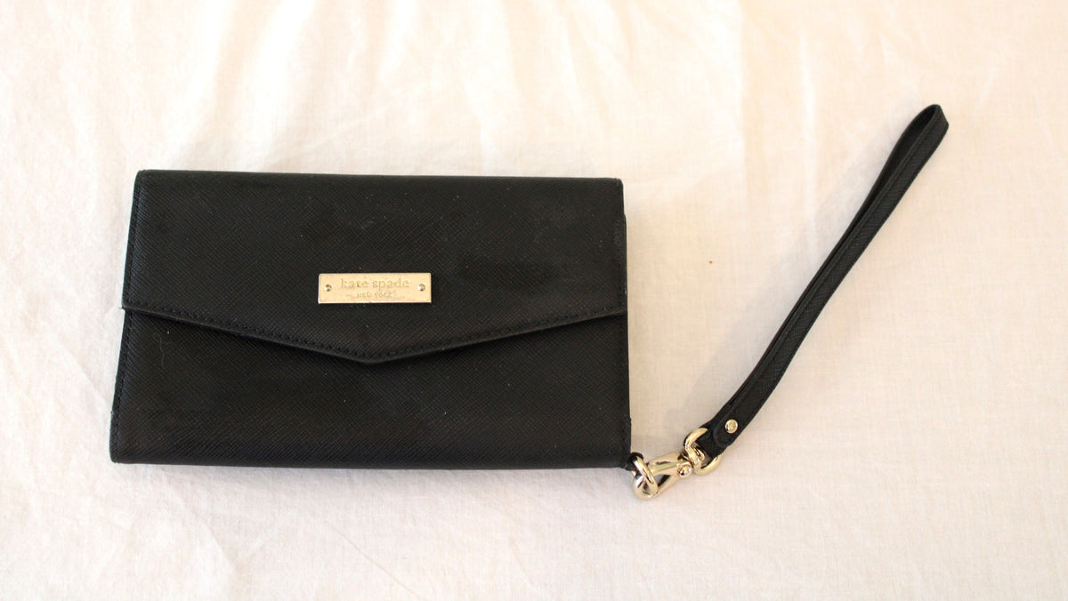 #168 Kate Spade clutch