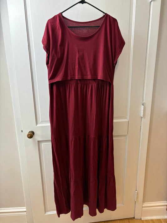 Seller 189 Women's XL Latched Mama Maroon Tiered T-Shirt Maxi Dress EUC
