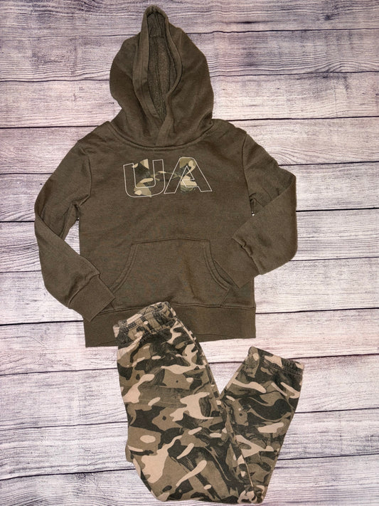 Seller 124 Under Armour Boy’s 4T 2pc Outfit
