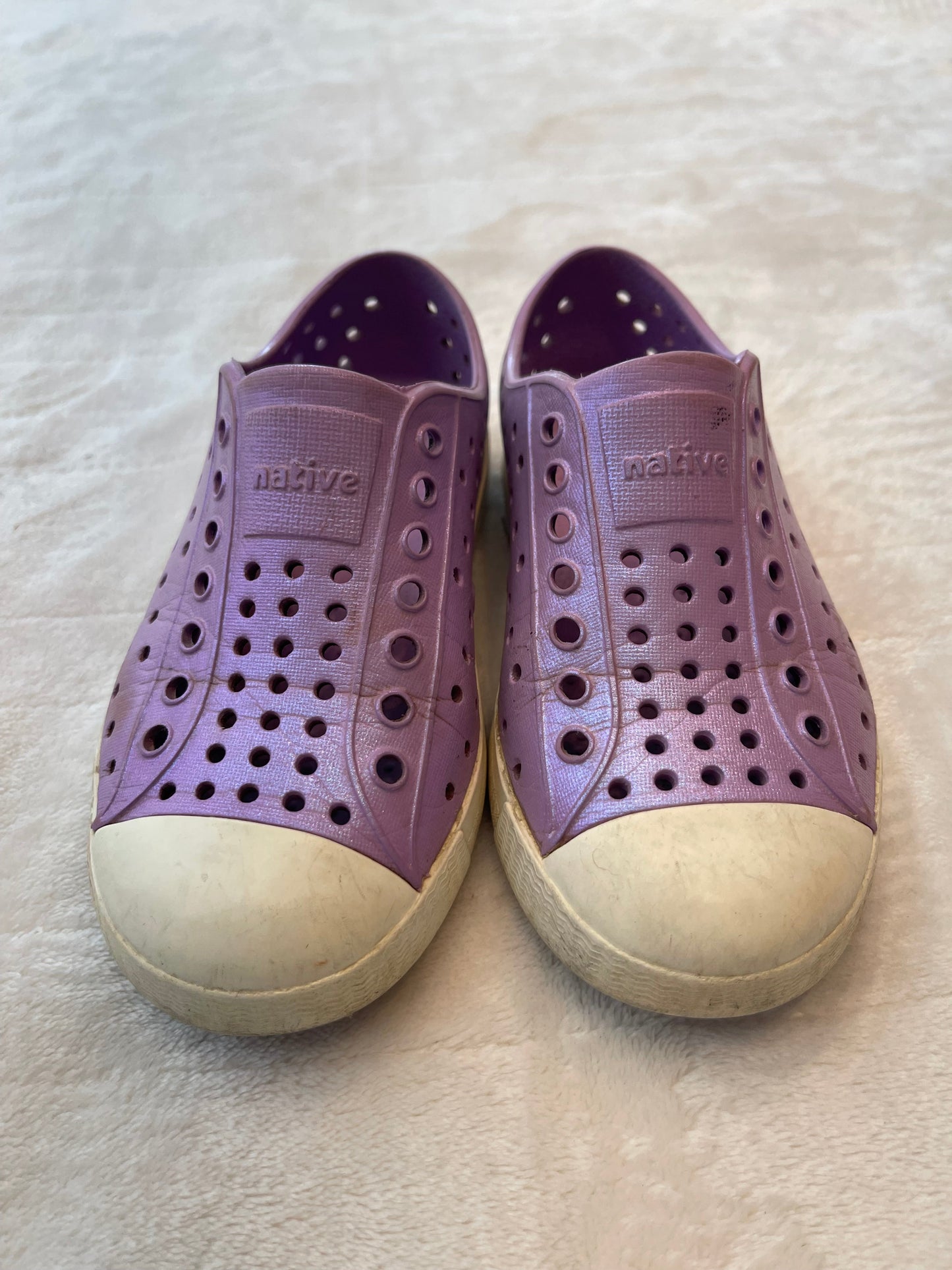 #212 Natives size 10