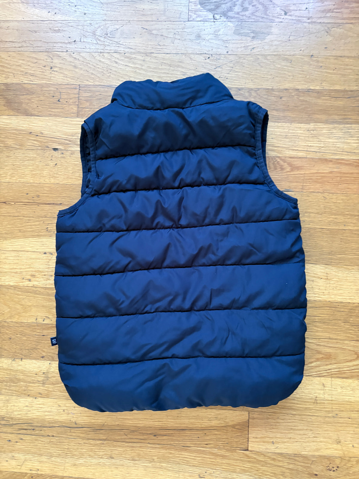#116 Gap puffer vest navy blue size 5