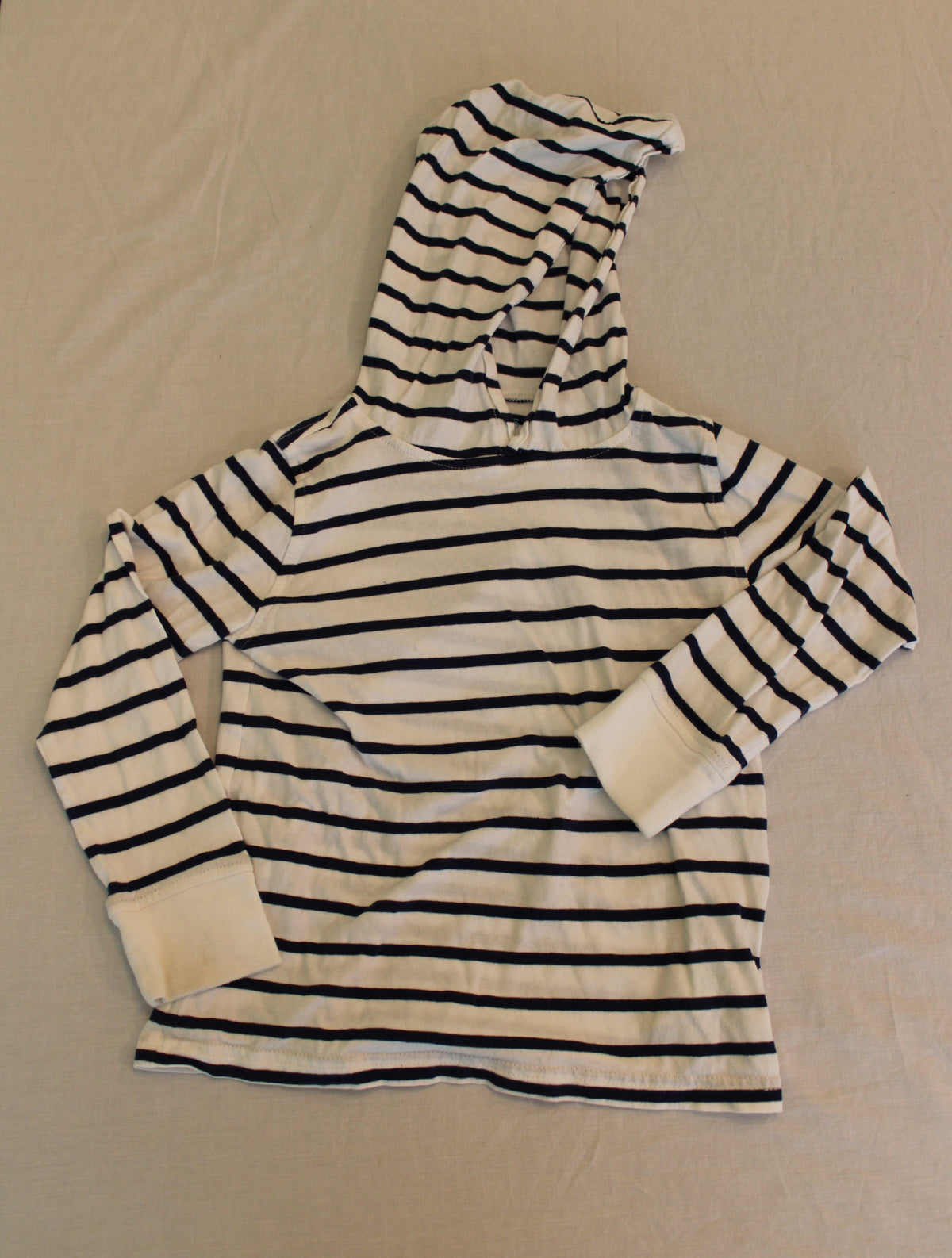 #168 XS (4/5) Boys Crewcuts hooded long sleeve shirt
