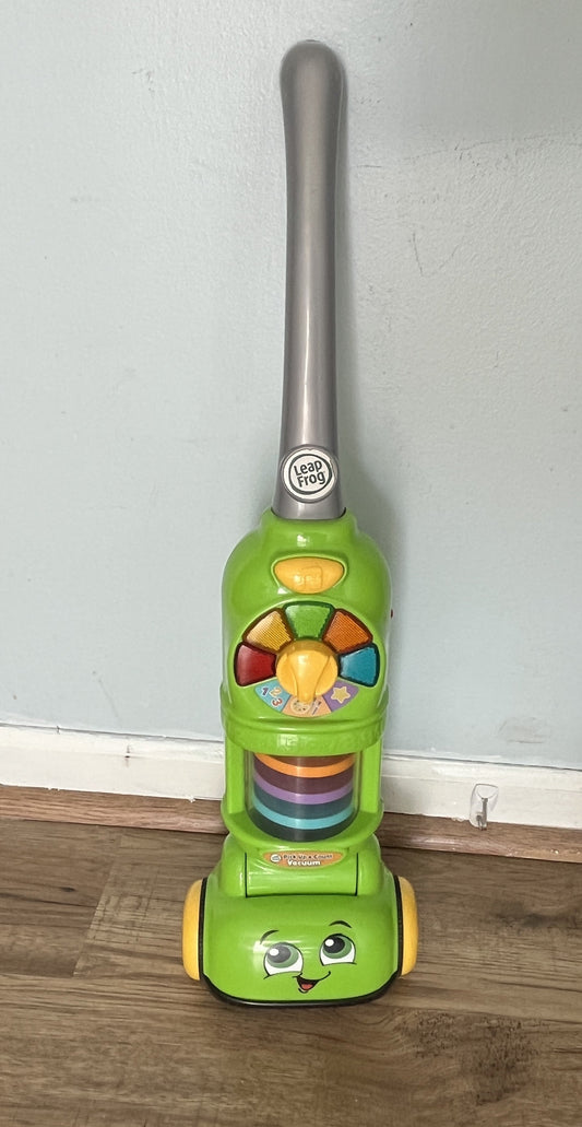 #211 REDUCED Vtech Play Vacuum