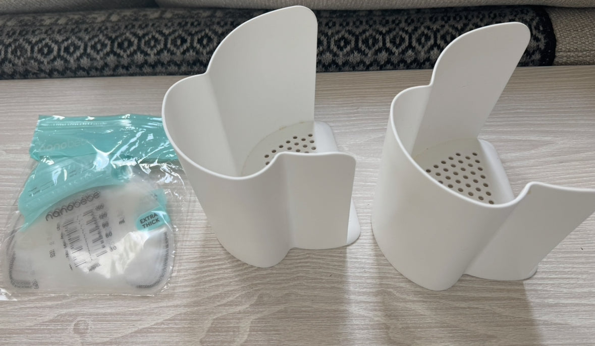 #207 Nanobebe milk bags & storage holders