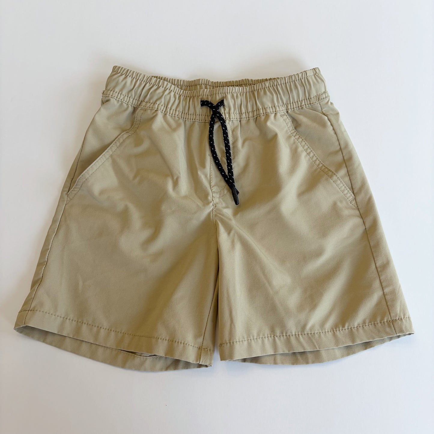 #79 | Size M / 8 | Cat & Jack Boys Pull On Dri Fit Khaki Shorts