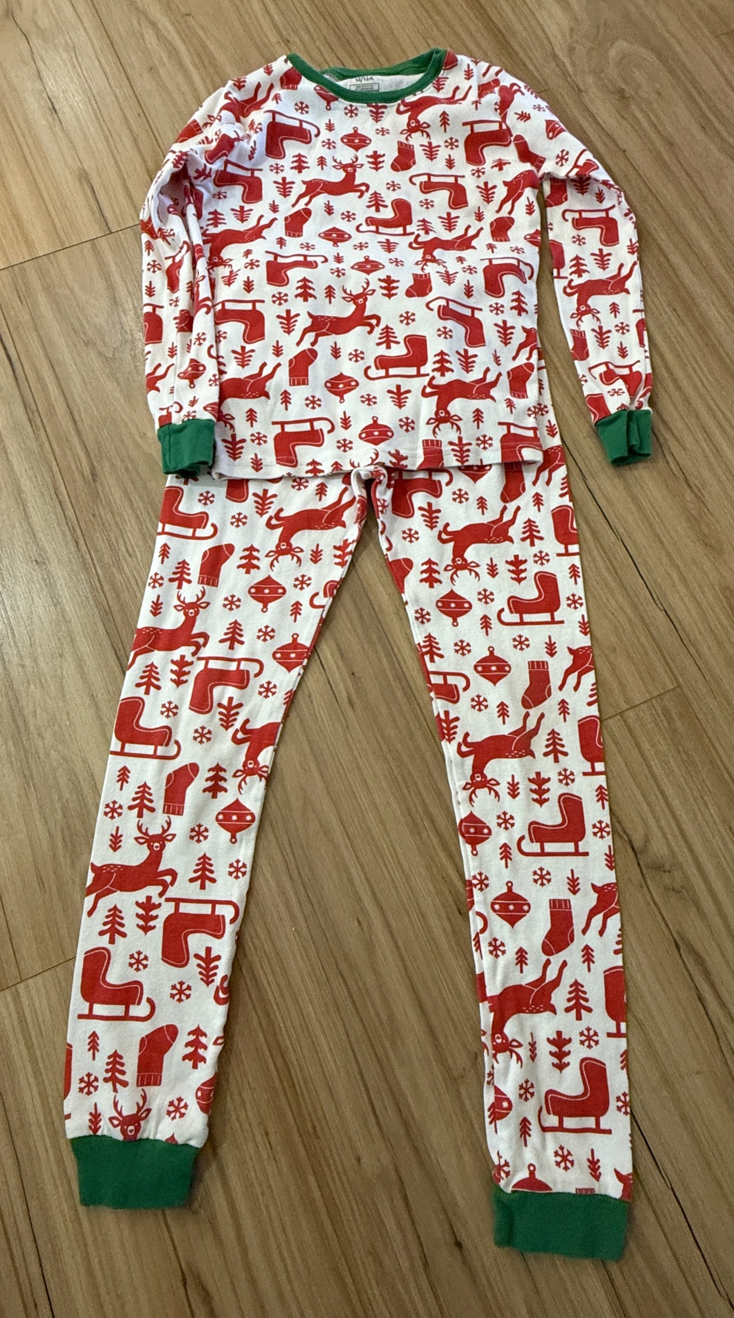 Holiday Boy 10+