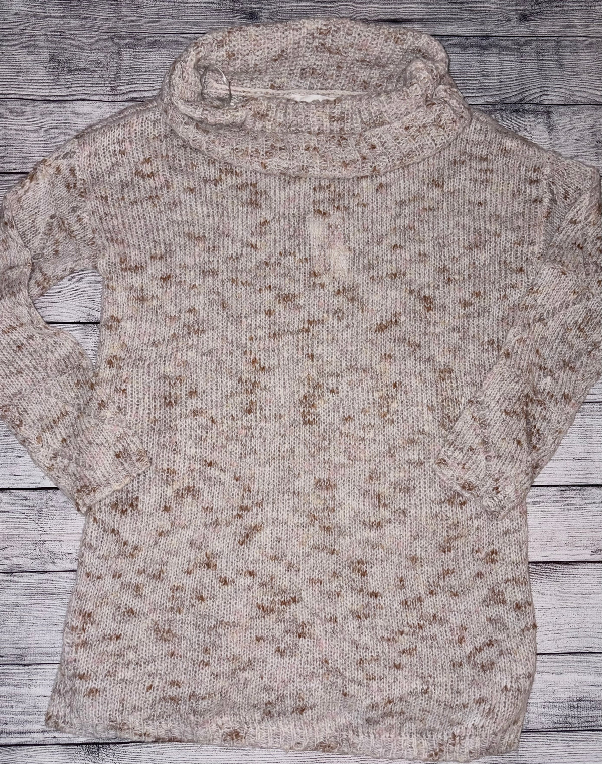 Seller 124 NEW Jessica Simpson Women’s Small Sweater