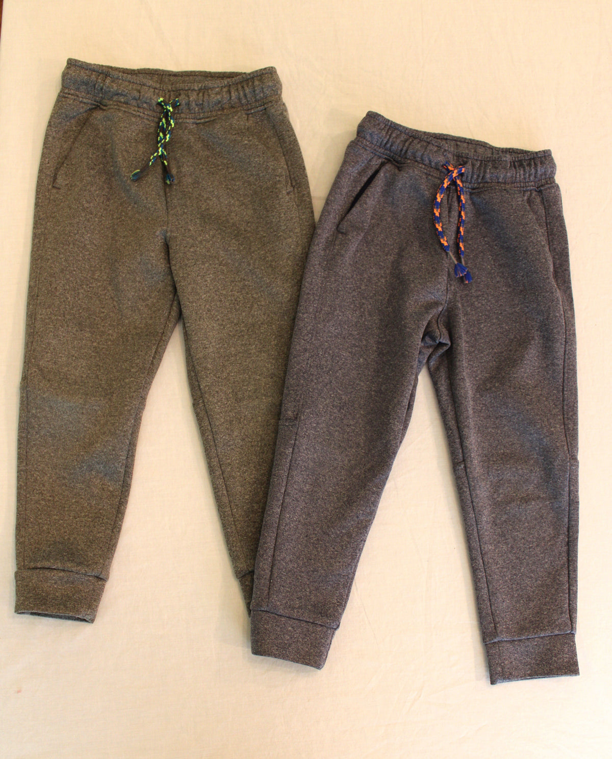 #168 4T Boys Cat & Jack joggers - 2 pairs