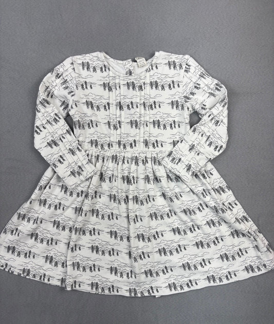 #39 4T, Girls, Kate Quinn, long sleeve button-back dress,
