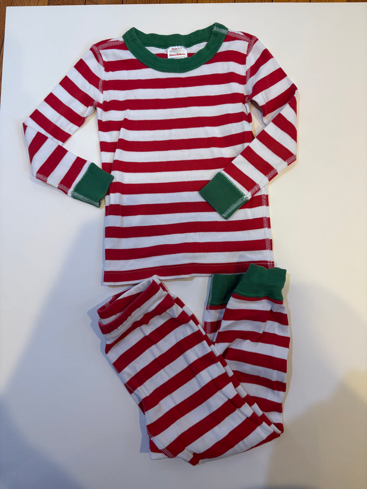 Seller 186 - Hanna Andersson Christmas Striped PJs - Size 90 (3T) - GUC