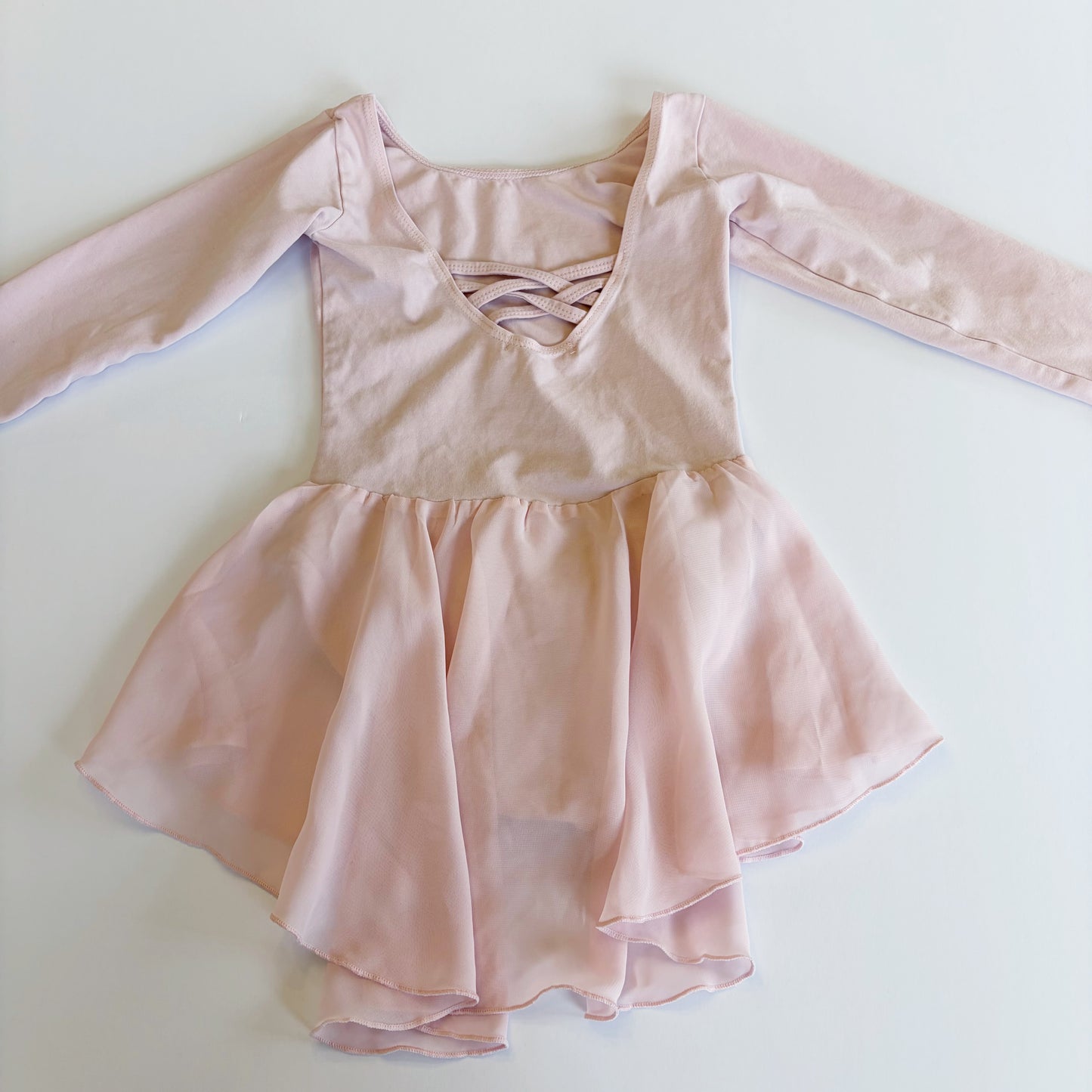 #79 | Size 4-5  |  Girls Pink Long Sleeve Ballet Leotard