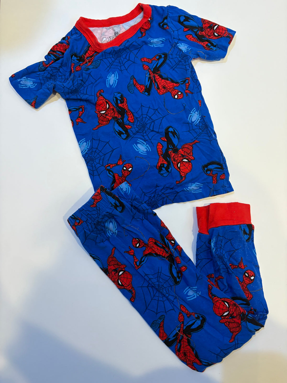 Seller 186 - Boys 4T Spider-Man PJs - GUC