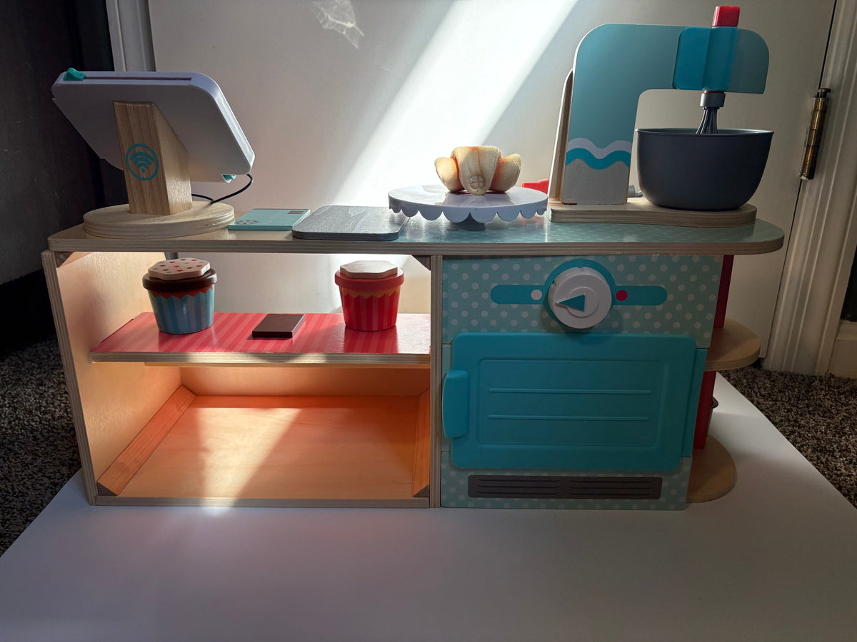 Seller #177 Melissa and Doug Wooden Bakery