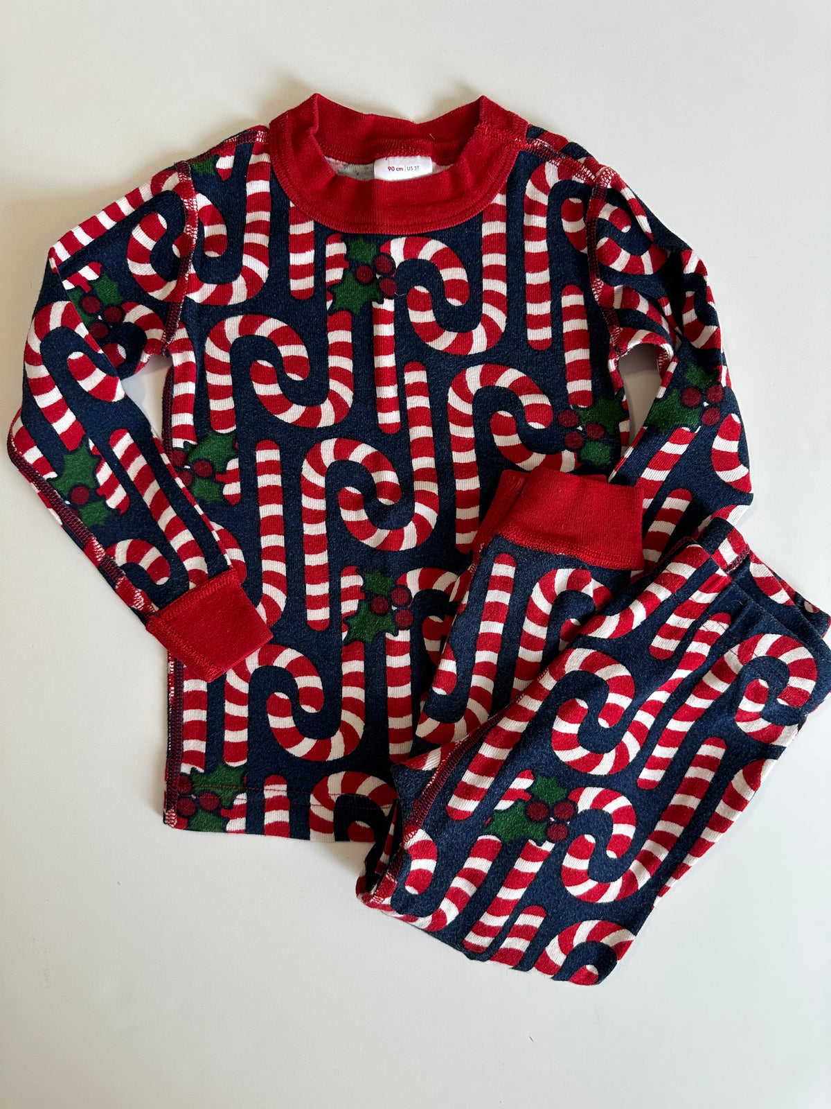 #80 Hanna Andersson size 3T / 90 Candy cane pajamas