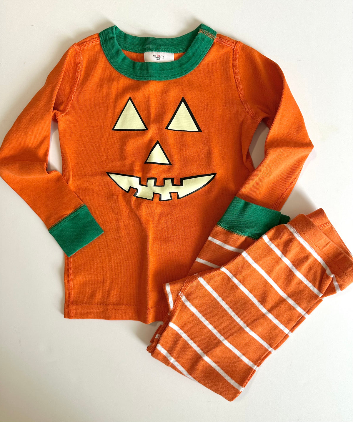 #80 Hanna Andersson size 3 / 90 Jack o lantern pajamas