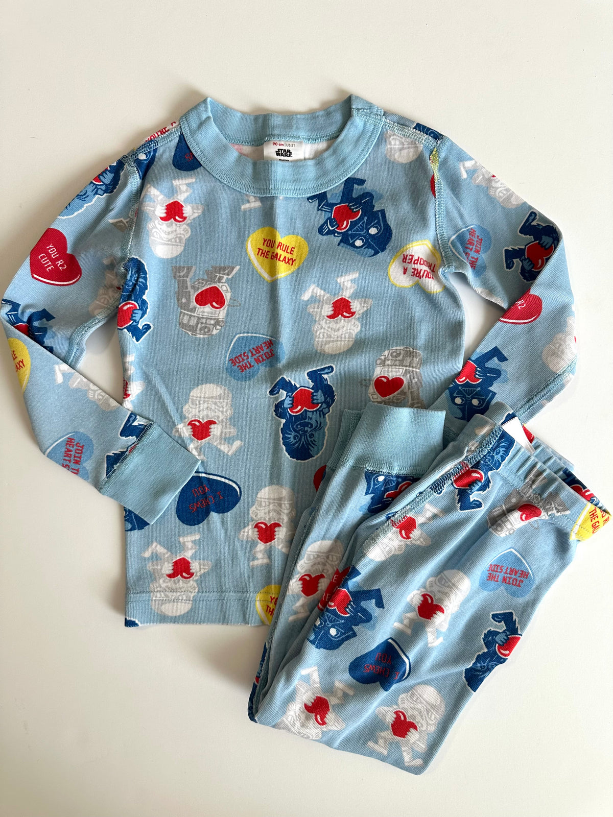 #80 Hanna Andersson size 3 / 90 Star Wars valentines pajamas