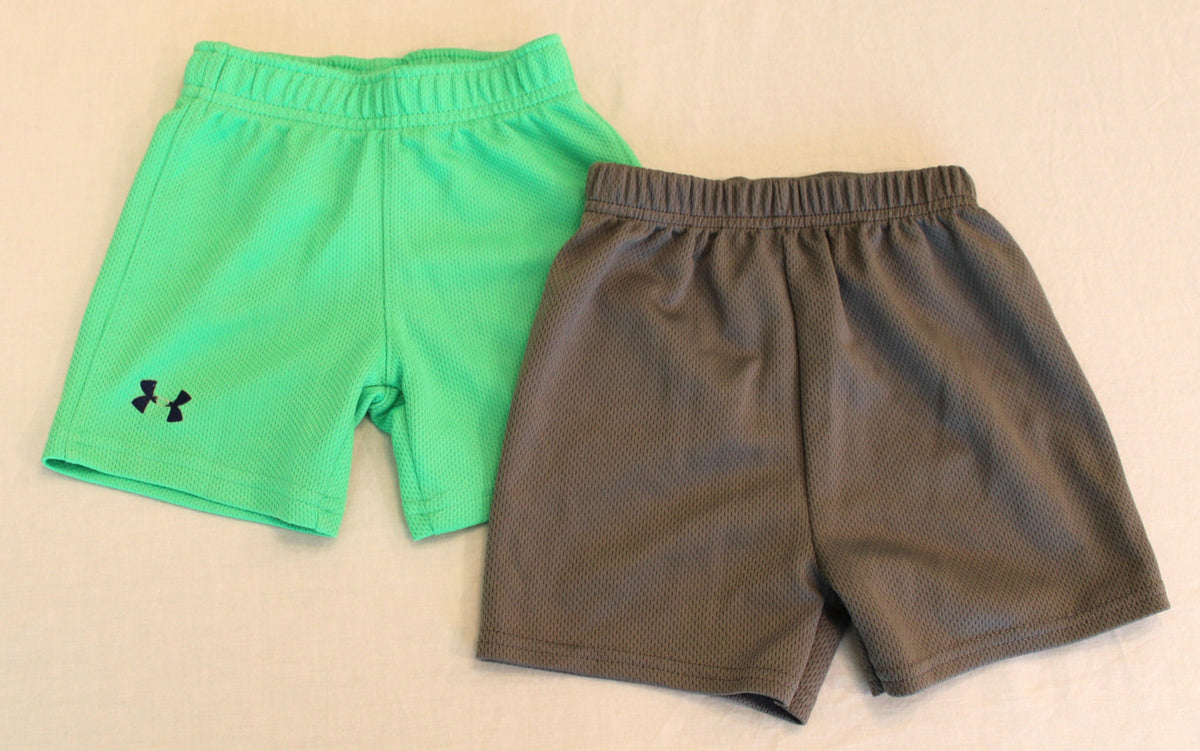 #168 18m Boys shorts - set of 2