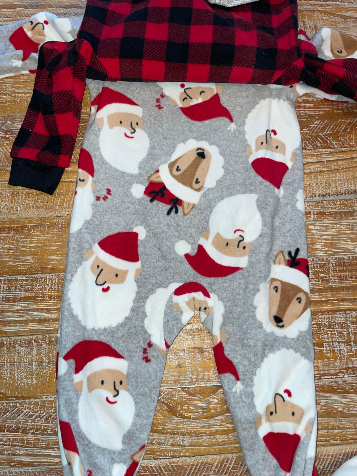 #4 Carter's Holiday Fleece Zip-Up Footie Bundle NWT 12 months