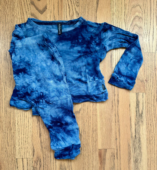 #198- Boys, PixieLane, Blue Tie-Dye Outfit, So soft!- Size 3-4T *Read description!