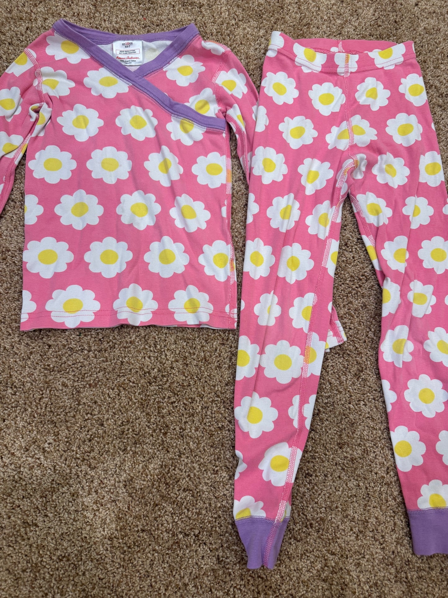 #73 girls hanna Andersson pajamas, size 6-7