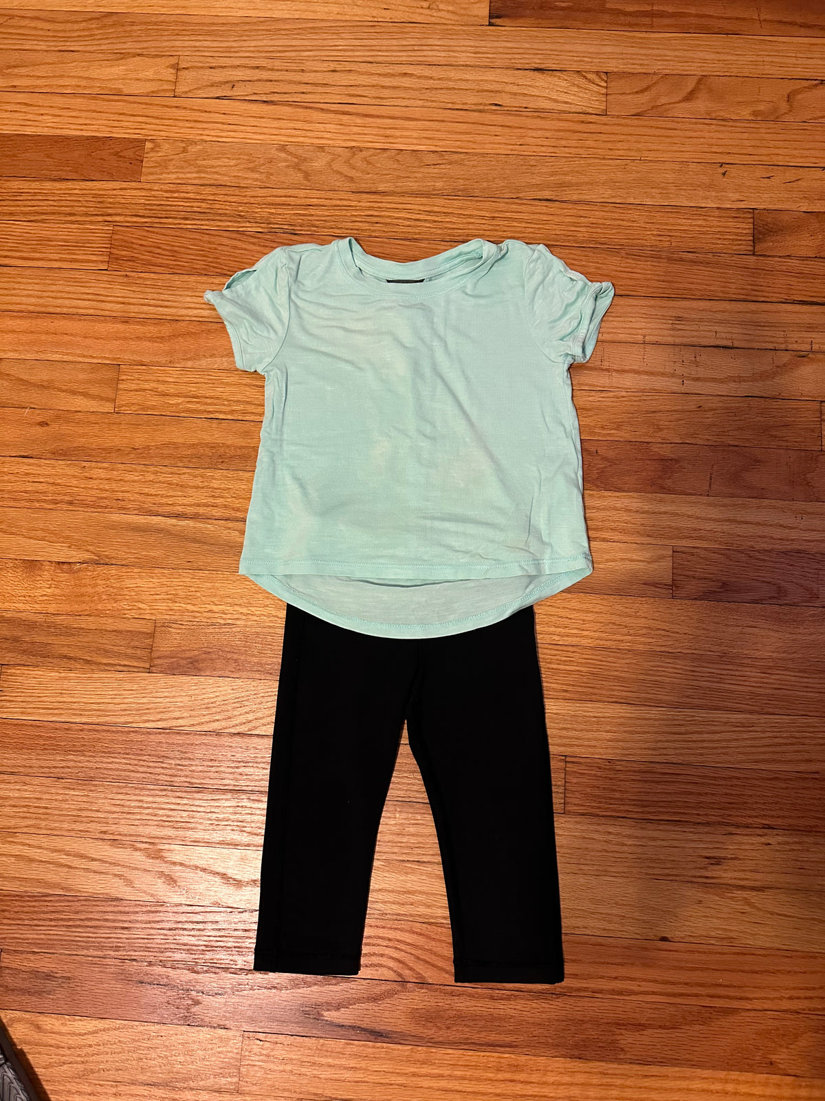 Seller 42, Eddie Bauer / H&M Athletic Outfit, Teal / Black, VGUC, Girls 2-4y