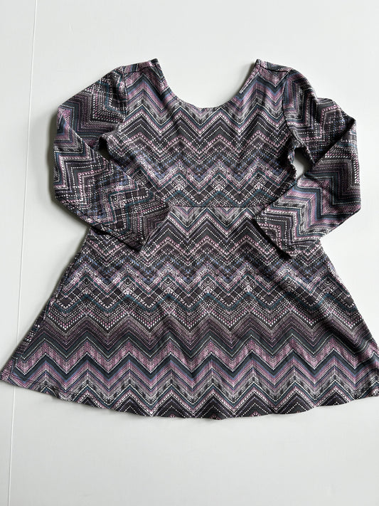 #98A - Size 5/6 Girls Gymboree Chevron Print Dress GUC