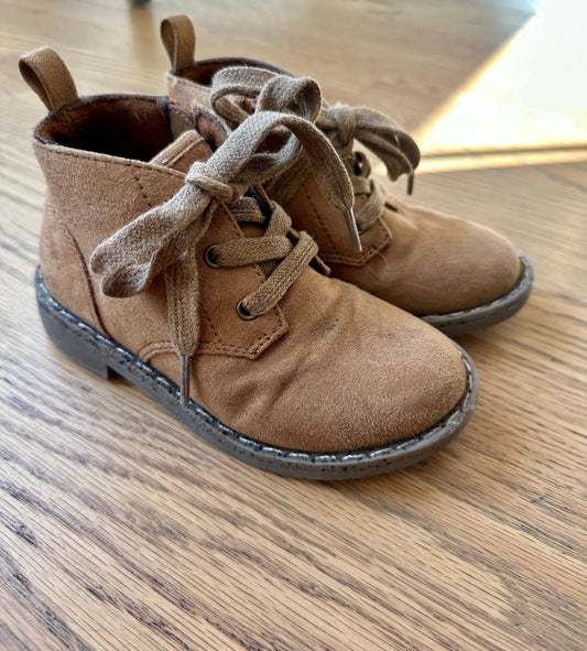 #198- Boys, Gymboree, Brown Suede Boots- Size 9