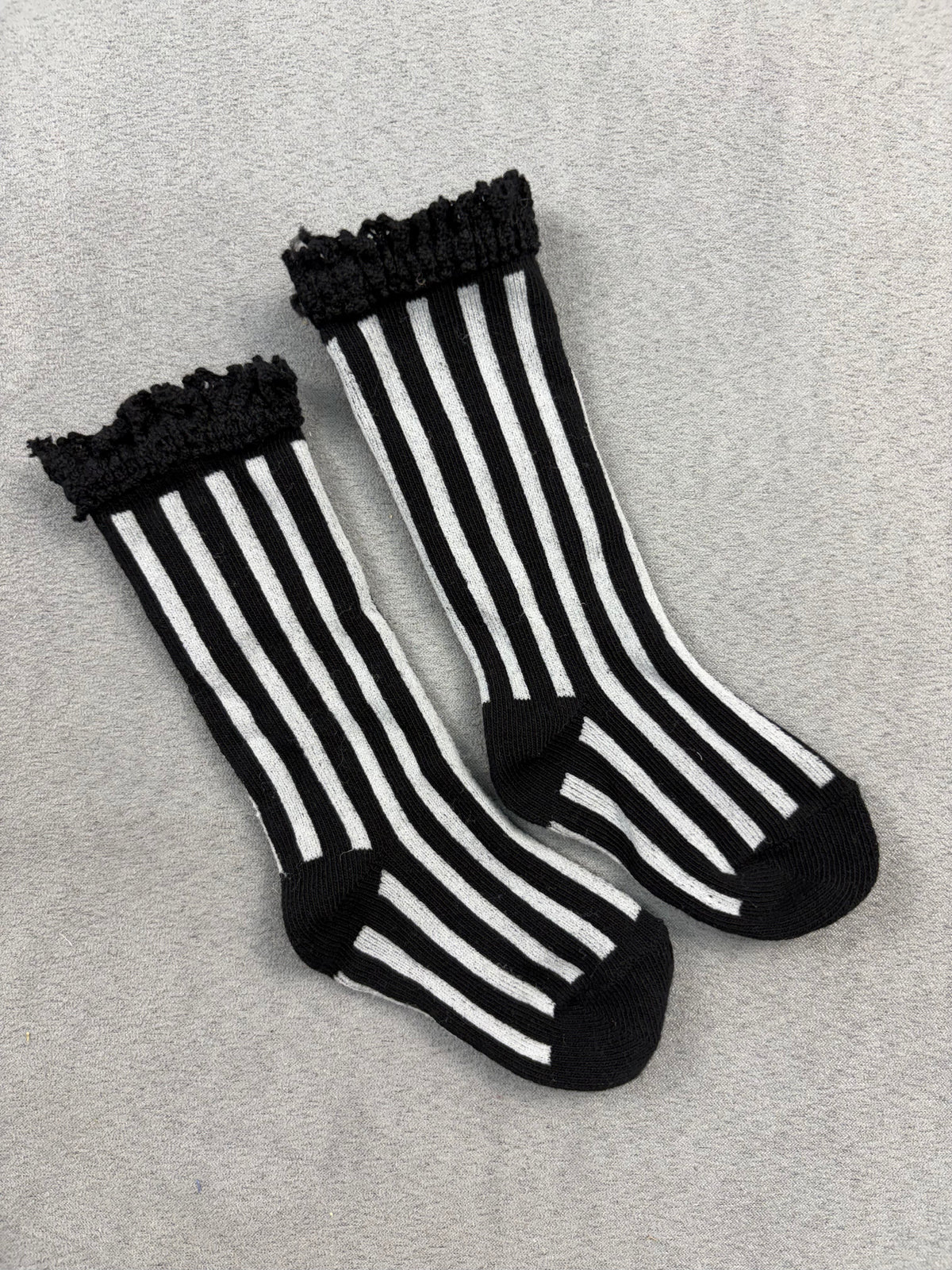 #39 0-12mo Girls Little Stocking Co. striped knee socks