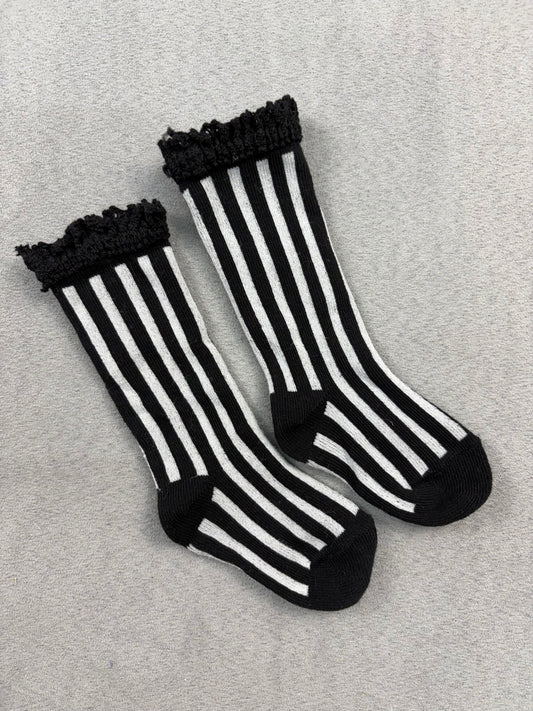 #39 0-12mo Girls Little Stocking Co. striped knee socks