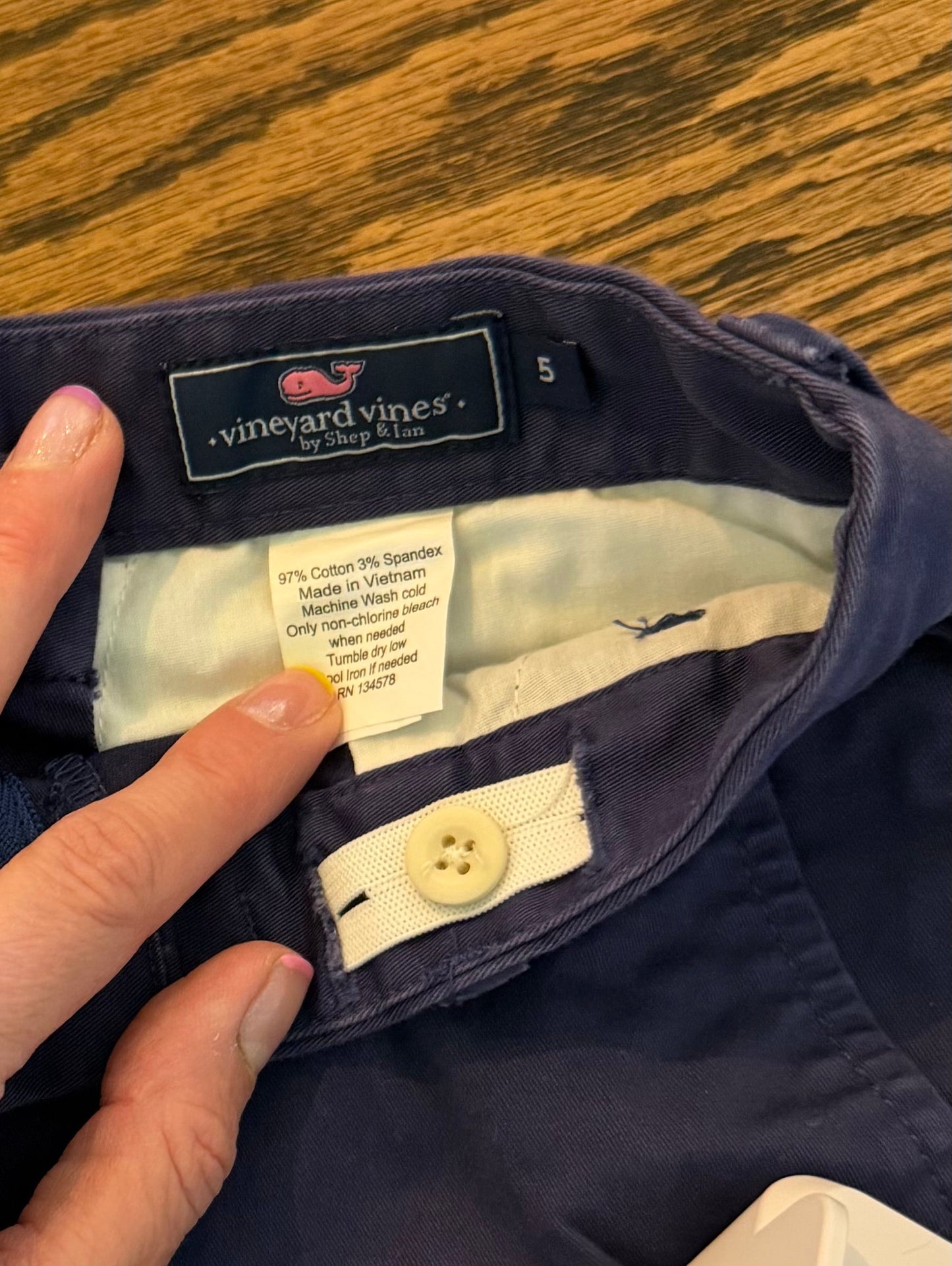 #28 REDUCED Vineyard Vines Boys Blue Shorts Size 5