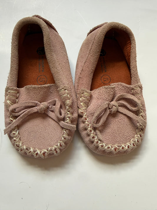 #170 Augusta Baby pink moccasin girls 5c