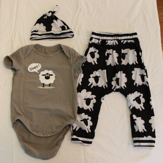#168 18m Gender Neutral pajamas - NWOT