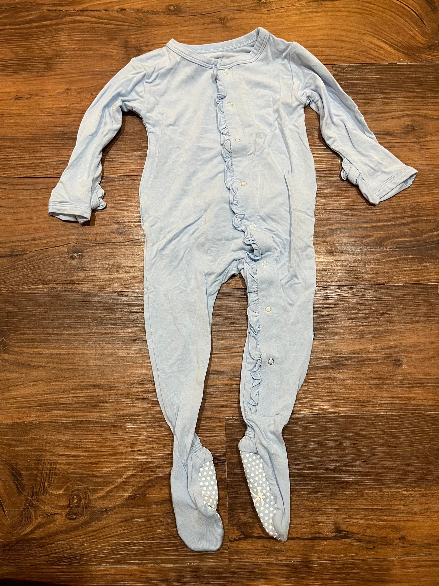 #67 Kickee Pants baby blue ruffle sleeper NWOT 6-9 Months