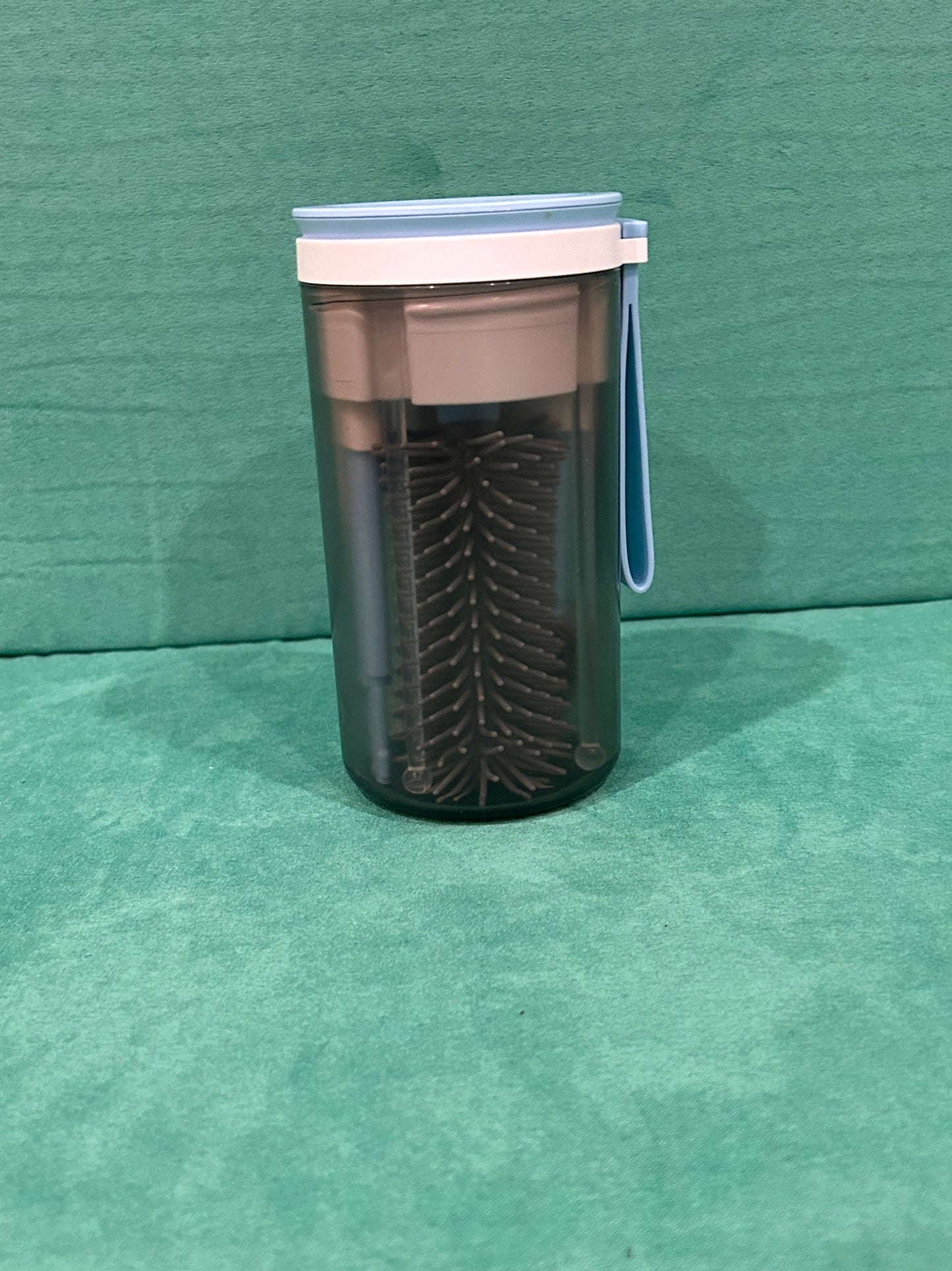 Seller 128 - Travel Bottle Cleaning Kit