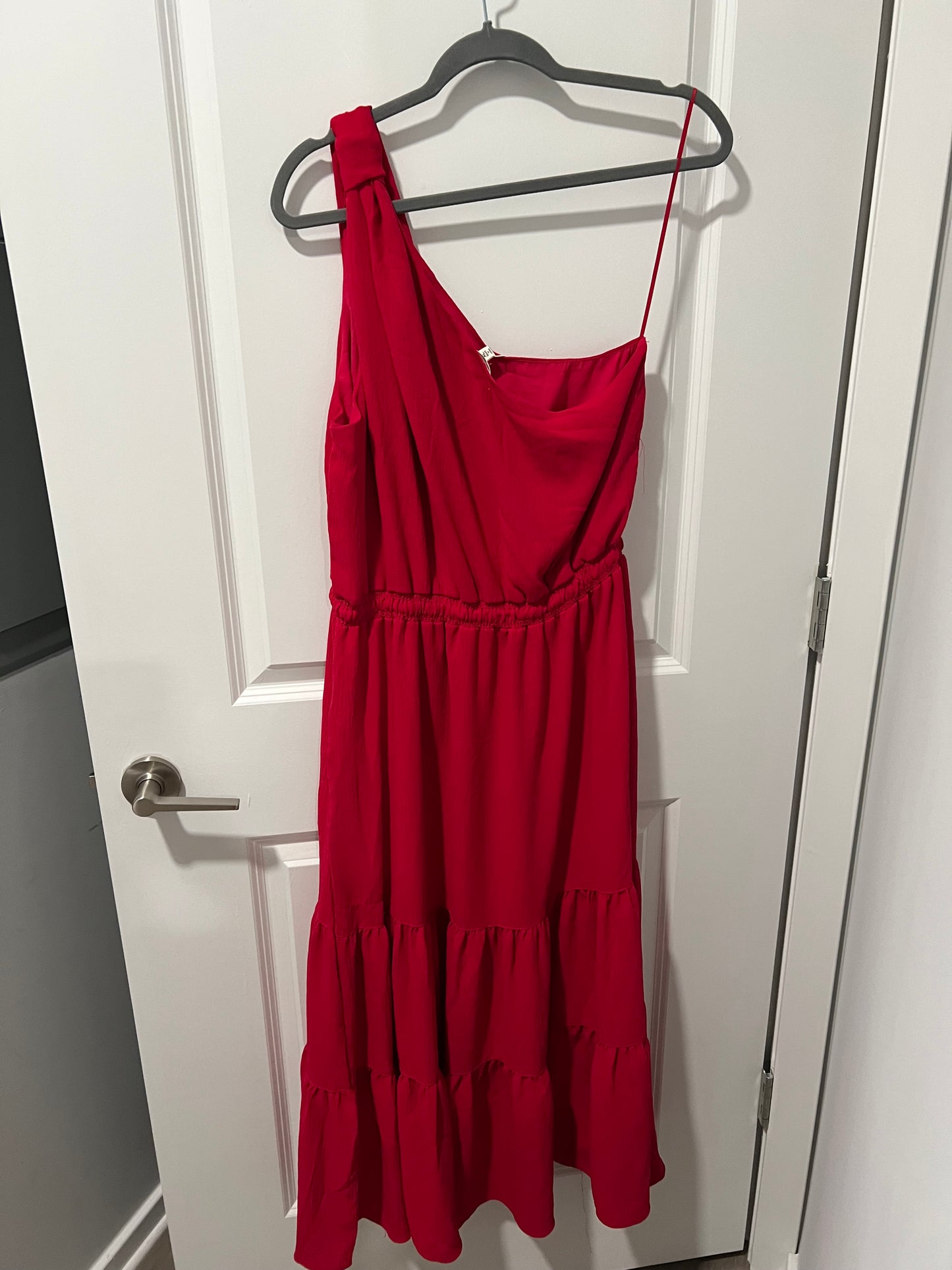 Seller #76 - Max Studio One Shoulder Dress Size Xtra Large Red Tiered Ruffles Tie Waist