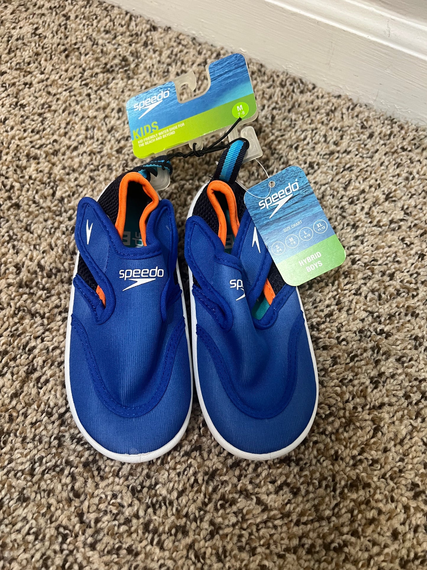 Boys M (7/8) Speedo Blue/orange hybrid water shoe - NWT
