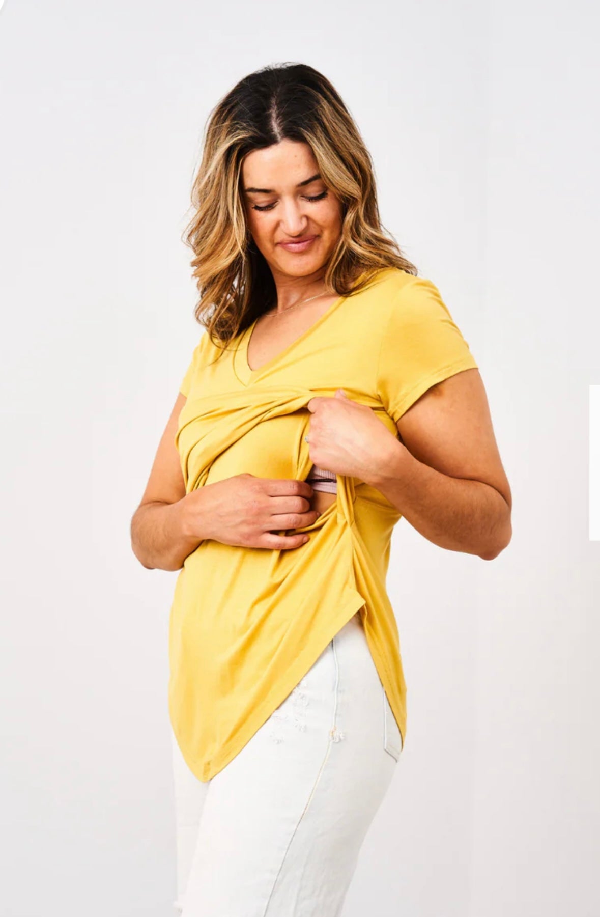 Seller 189 Women’s Large Latched Mama Striped V-Neck Boyfriend Nursing Tee GUC