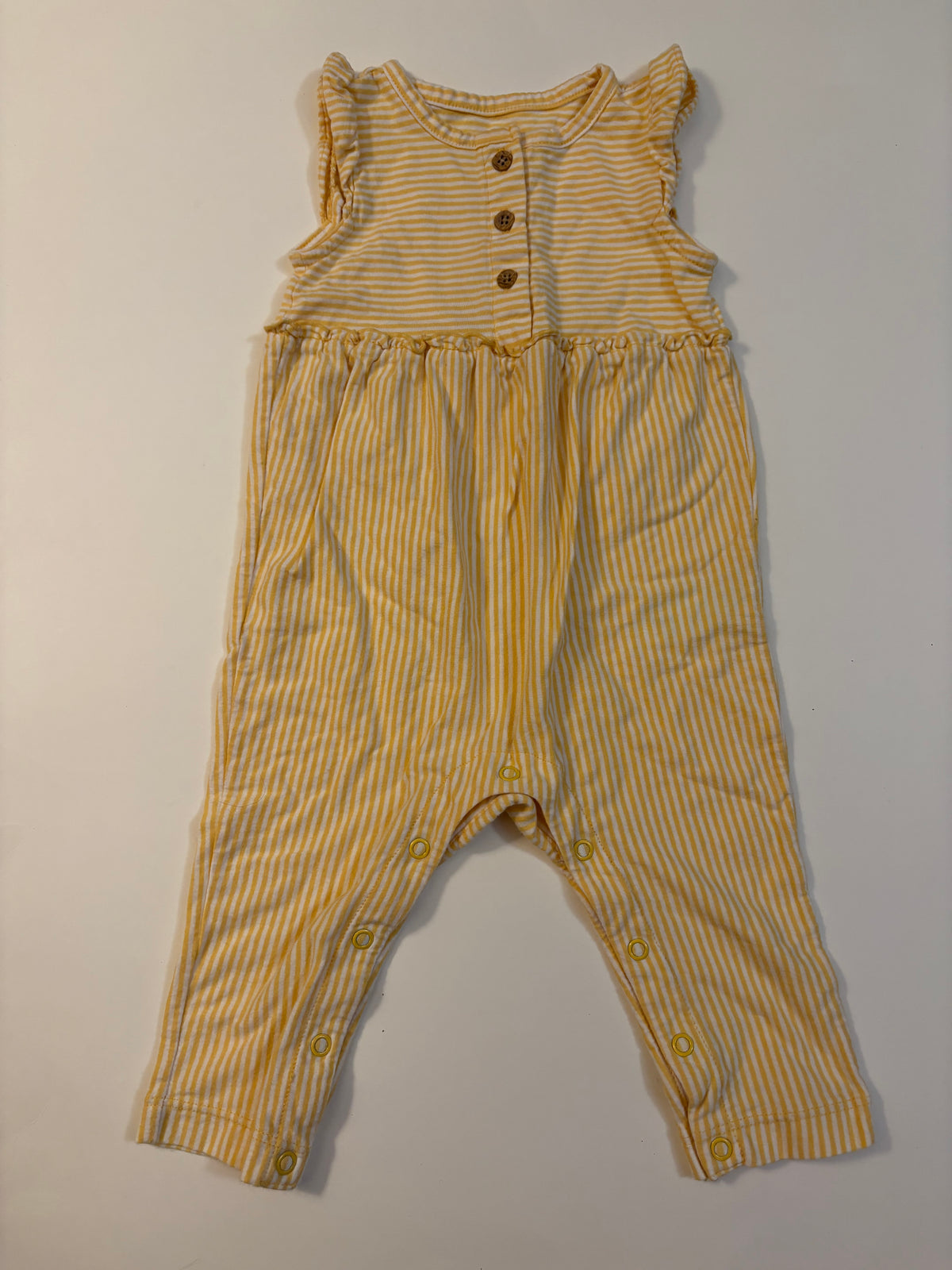 Seller 186 - Carter’s Girls Yellow Romper - 9 Months - EUC