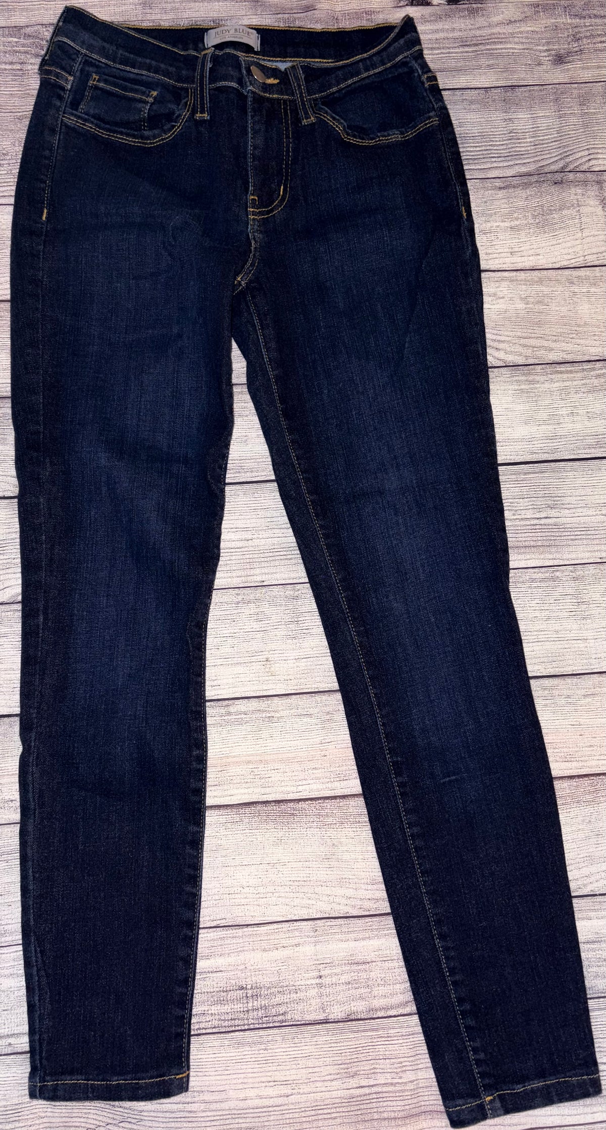 Seller 124 Judy Blue Women’s size 7 Dark Jeans