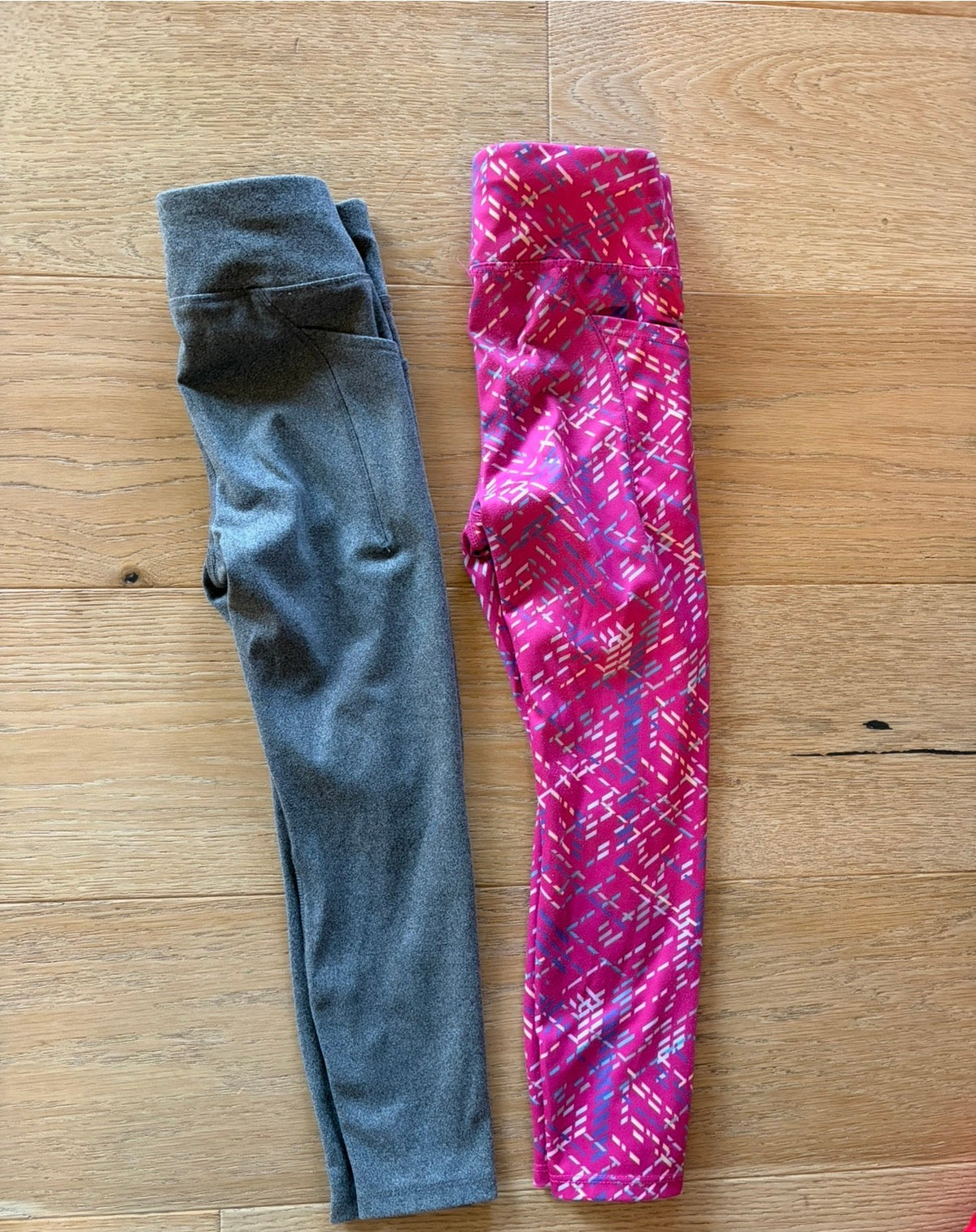#158 Girls Size Small/6 Athletic Leggings Set