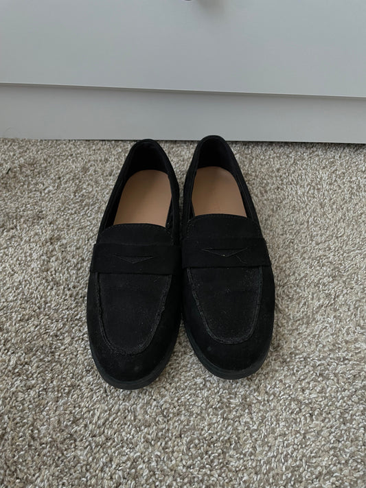 #3 old navy black suede loafers women’s size 7