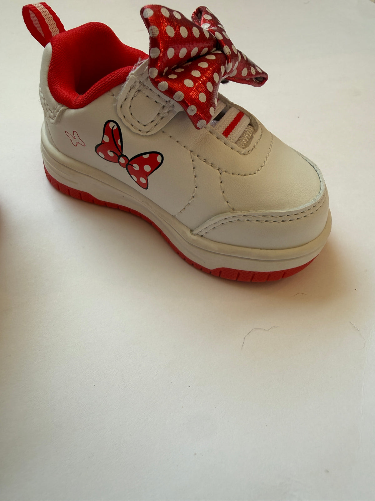 #170 Disney white Minnie Mouse tennis shoes with red shint bows and Minnie on side girls 2C