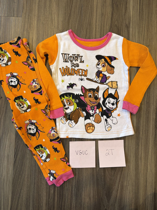 #138 - 2T VGUC Paw Patrol Halloween PJs