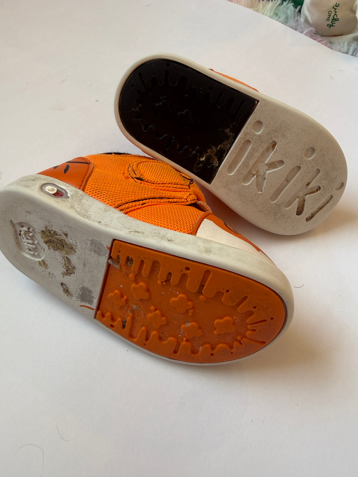 #170 ikiki orange tiger shoes with squeakers gender neutral 5C